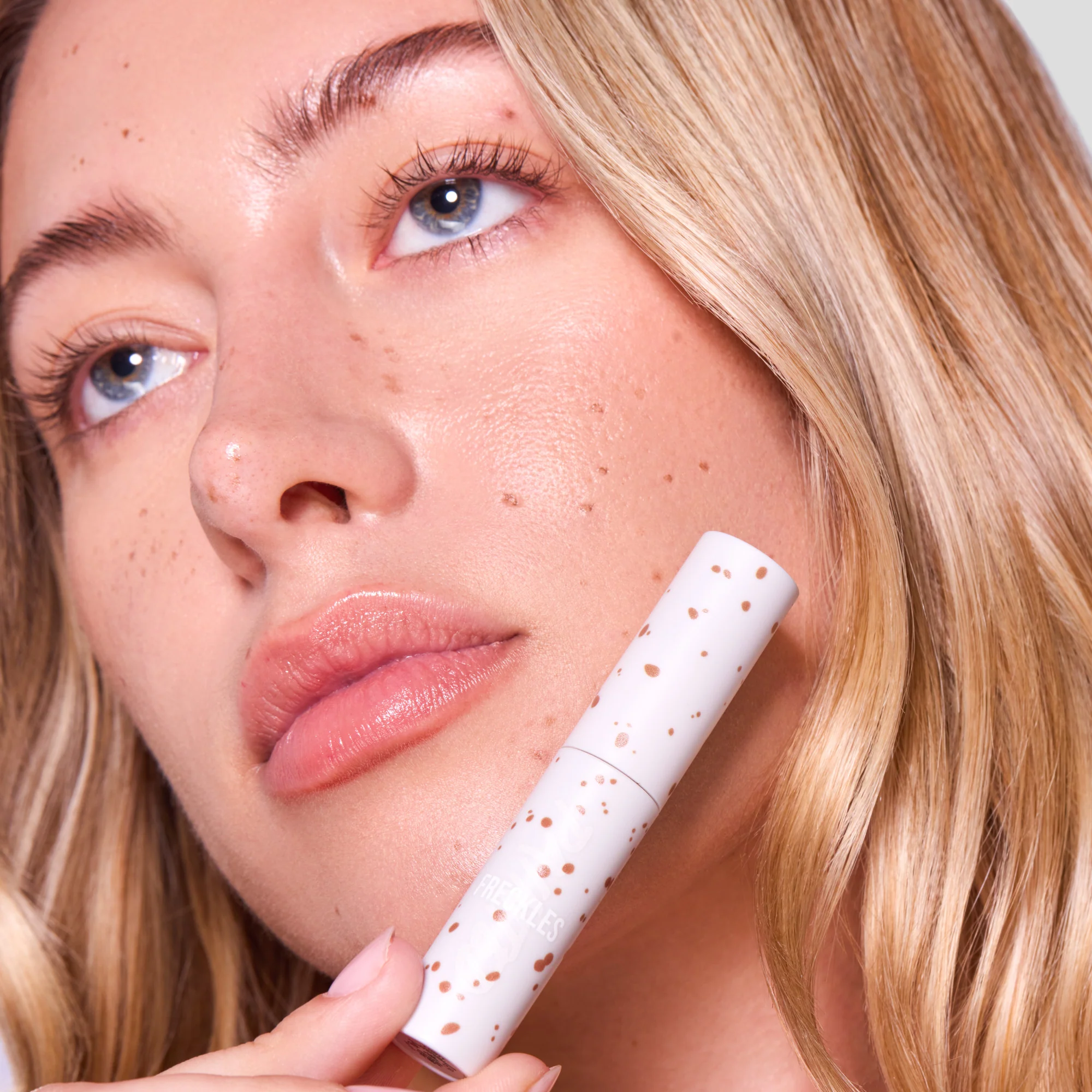 FRECKLES - Image 7